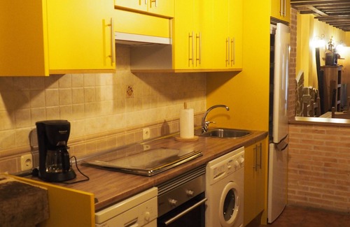Cenicientos Cottage | Family-Friendly El Rincón de Anter with Kitchen Amenities