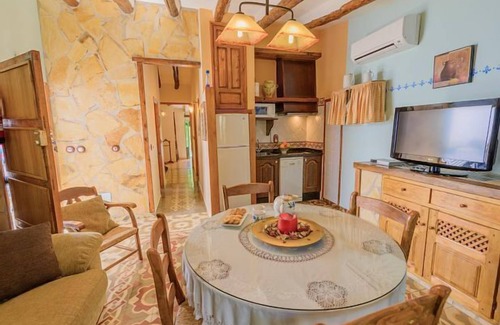 Rute Cottage | Highly Rated El Rincón de Carmen with Pool and Lake View