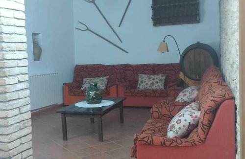 Torrelles de Foix Cottage | Relaxing Can Cruset Agroturisme with Pool & Ocean Views