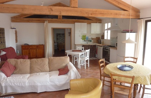 Mazan House | Idyllic Self-Catering Gite with Breathtaking Olive Grove Views