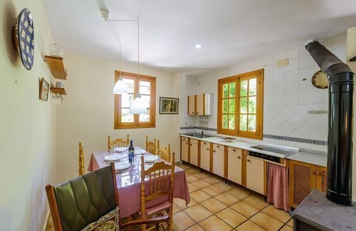 Torres Cottage | Cozy La Casita with Pool and Ocean View for 6 Guests