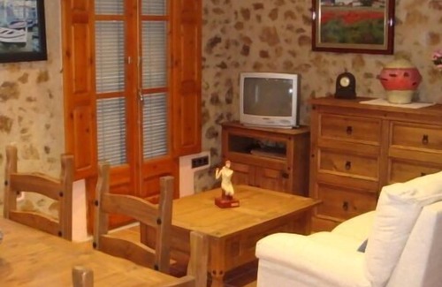 Pauls Cottage | Cozy Self-Catering La Serreta for Up to 6 Guests