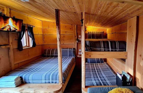 Spean Bridge Cabin | Self catering lodge in the heart of the highlands, Close to Ben Nevis
