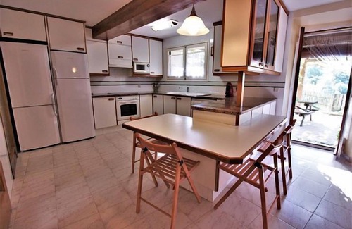 Santa Pau Cottage | Spacious Self-Catering Mas La Costa for 16 with Ocean Views
