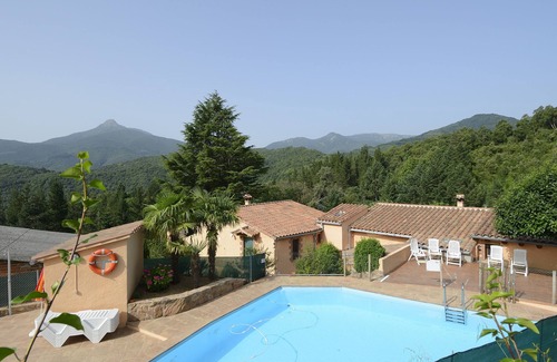 Arbucies Cottage | Enjoy Self-Catering Mas Romeu with Private Pool & Spa