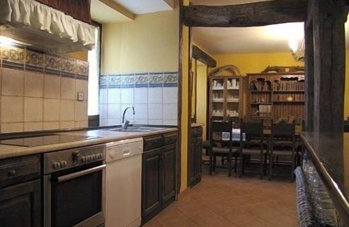 Larraun Cottage | Ocean View Retreat: Mikeletxenea for 14 Guests