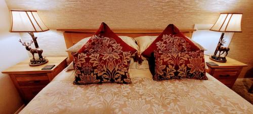 Balmacara Apartment | Delightful Self-Catering Flat at Woodend House - Rated 9.5/10