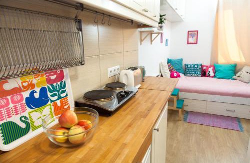 Szentimrevaros Apartment | Eco-Friendly Self Check-In Studio in Buda's Heart