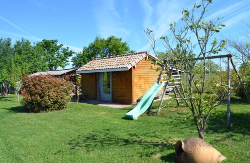 Villemur-sur-Tarn Apartment | Peaceful Retreat with Pool - Guest Rated 10/10