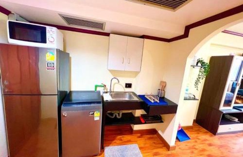 Nana Apartment | Convenient Stay at SelfCheckIn Omni Tower with Pool & Gym