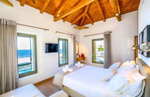 Agios Nikolaos House | Stylish Selinitsa Residence Mani: 4-Star Comfort with Kitchen