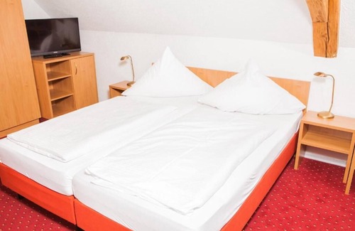 Tuttlingen Hotel | Discover Seltenbacher Hof: Family-Friendly & Accessible Stay