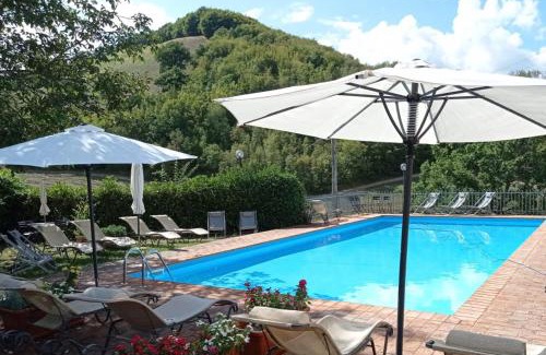Castelraimondo Apartment | Discover Selvicolle Country House with Oceanfront Views