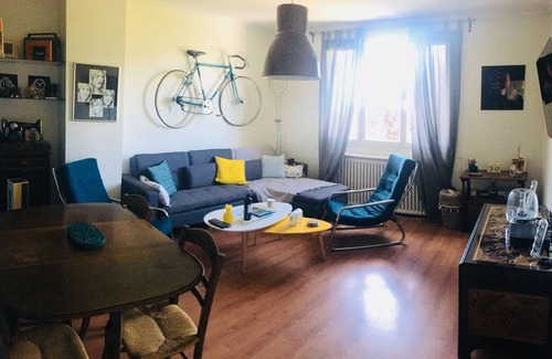 La Fagette House | Pet-Friendly Semi-Detached House with Garden & 10/10 Rating