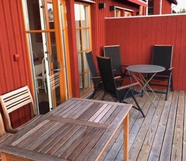 Tallberg Apartment | Idyllic Lakeview Retreat in Tällberg - 6 Beds, Guest Rated 9.4