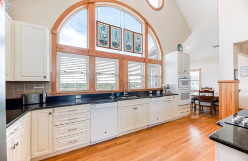 Ocean Isle Estates House | Elegant Avon Home with Private Pool and Ocean Views