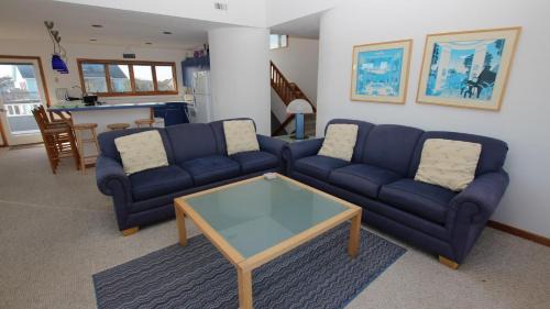 Duck House | Oceanfront Getaway: GF2 with Private Pool & Hot Tub