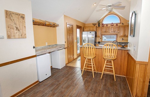 Ocean Isle Estates House | Oceanview Retreat with Private Pool & Hot Tub Getaway