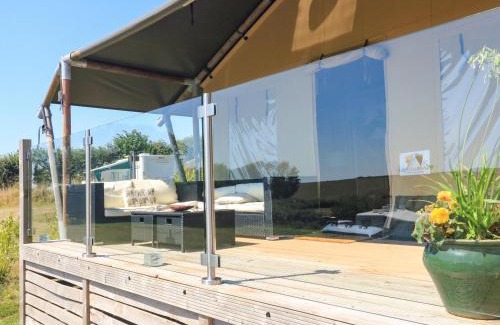 Totnes House | Discover Semira Tent Lodge: 4-Star Pet-Friendly Escape