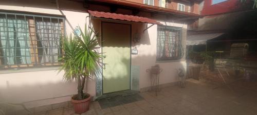 Zona XVI Torrenova House | Cozy Retreat: Semplicemente a casa with Breakfast Included