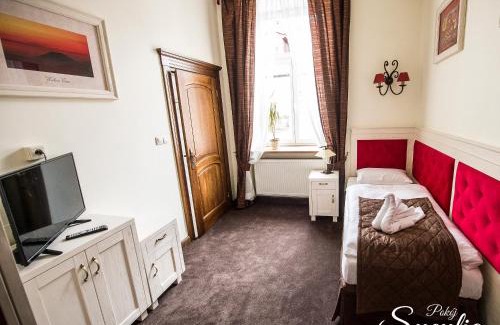 Plock Bed & Breakfast | Kid-Friendly Sempre B&B with 9/10 Guest Rating