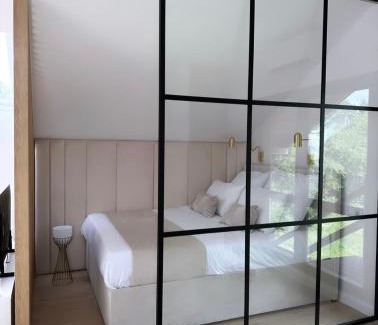 Siemiany Apartment | Guest Rated 9.6: Sen Nad Jeziorakiem, Family-Friendly Retreat