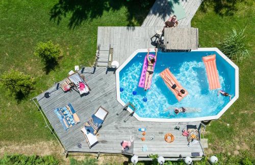 Stryszow House | Relax at Sen Sosen: Pool, Spa & Ocean Views Await