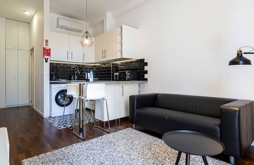 Ramalde Apartment | Inviting Stay at Sena 27 - 2D with Family-Friendly Amenities