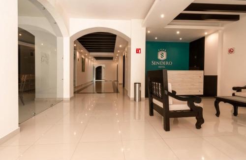 Actopan Hotel | Discover Sendero Hotel: 4-Star Family-Friendly Retreat