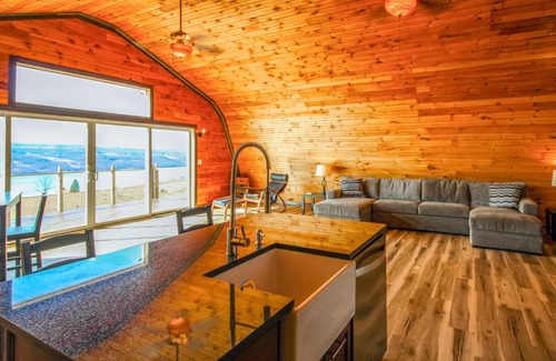 Burdett Hotel | Family-Friendly Retreat at Seneca Lake Getaway