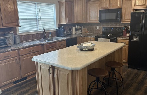 Watkins Glen House | Seneca Summit: Lake View Retreat with Spa & Pet-Friendly Perks