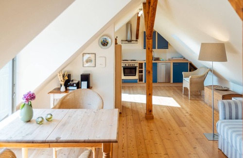 Senheim Apartment | Exceptional Stay at Senhalser Höfe with Breakfast Included