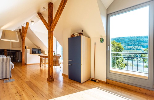 Senheim Apartment | Exceptional Stay at Senhalser Höfe with Breakfast Included