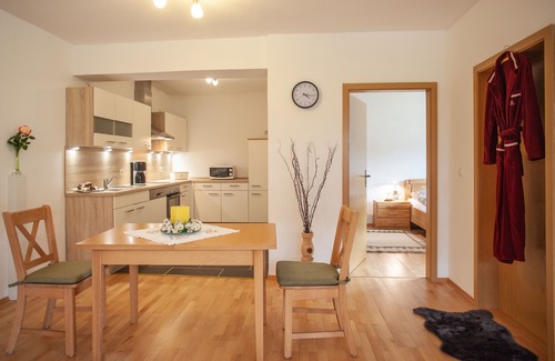 Ludwigsthal Apartment | Spacious Senior-Friendly Apartment with Ocean View