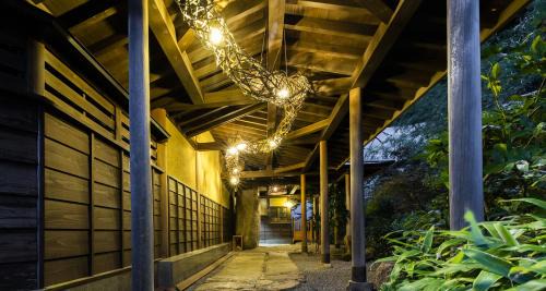 Shomi Hotel | Experience Comfort at Sennenmatsu with Family-Friendly Amenities