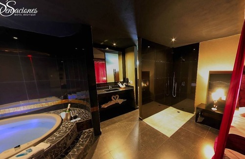 Puerto Morelos Hotel | Relaxing Escape at Sensaciones Motel Boutique for Adults