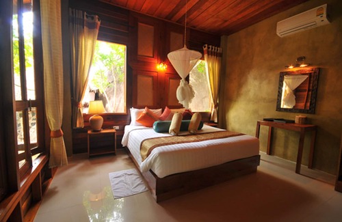 Koh Tao Resort | Relax at Sensi Paradise Beach Resort: Pool & Family-Friendly