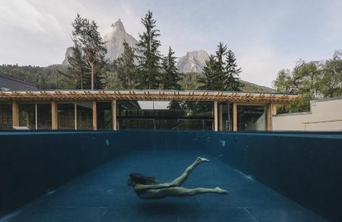 Siusi Hotel | Experience Sensoria Dolomites: 4-Star Bliss with Hot Tub