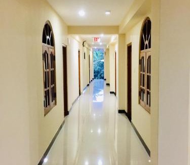 Jaffna House | Pet Friendly Getaway at Senthil Complex with Top Ratings