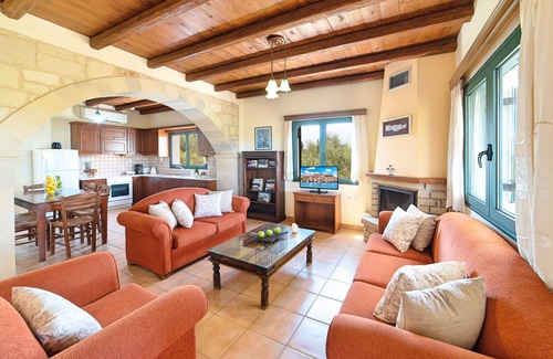 Apokoronas Villa | Experience Sentido Maxima Villa with Private Pools & Spa