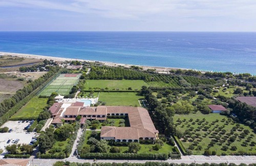 Orosei Hotel | Idyllic Sentido Orosei Beach: Oceanfront Retreat Awaits