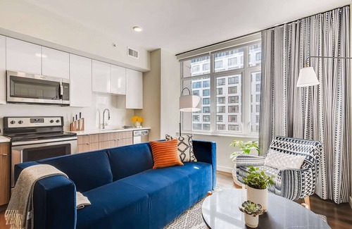 LoDo Apartment | Premier Stay at Sentral Union Station: 4-Star Comfort & Views
