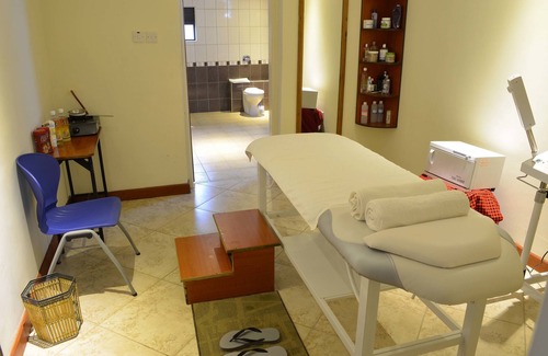 Gilgil Hotel | Relax at Sentrim Elementaita Lodge - Family-Friendly Retreat