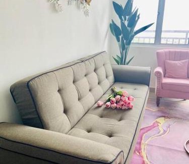Ijok Apartment | Inviting Sentrovue B Pink House: Pool & Family-Friendly Stay