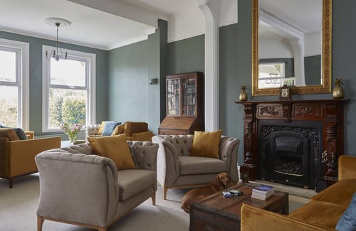 Totland Bay House | Experience Sentry Mead: Family-Friendly Stay with Dining