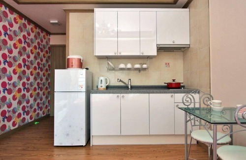 Seosan House | Cozy Getaway at Seosan Noeulgwa Bada Pension with Breakfast
