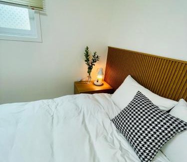 Songcheon-dong House | Seoul Local Home GreenBell