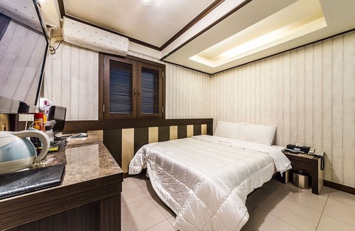 Bongcheon-dong Hotel | Eco-Friendly Comfort at Seoul National University Angel