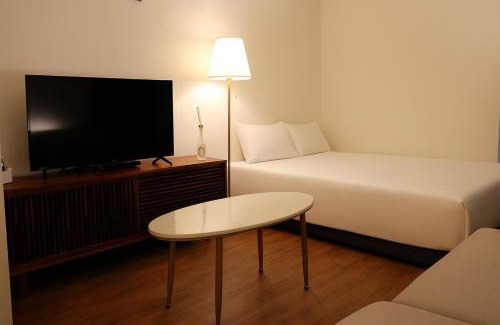 Hoehyeon-dong Apartment | Seoul Station 5min Walk Elevator Free Parking
