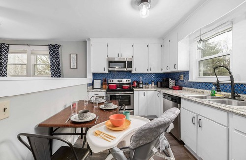 Mooresville Apartment | Exceptional Apartment with High-End Beds and Kitchen Amenities